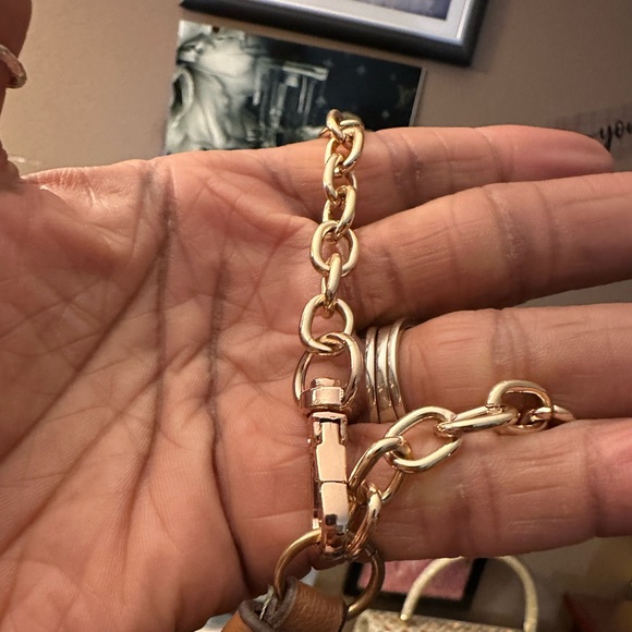 Jones New York Wristlet - Picture 4 of 11